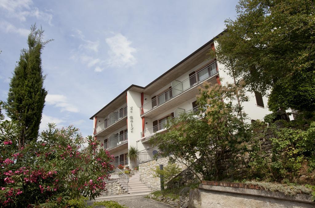Residence Le Balze Malcesine Eksteriør billede